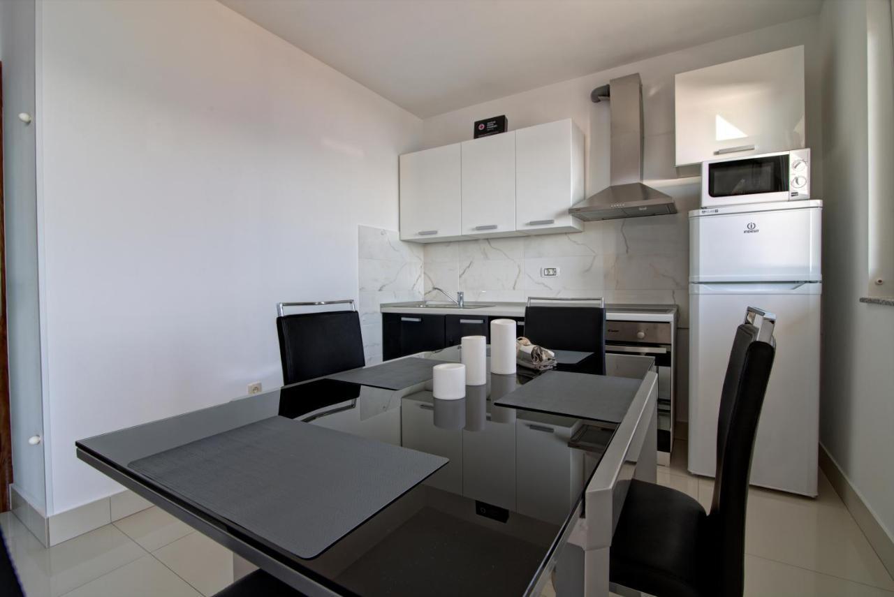 Apartments Maris Senj 2 المظهر الخارجي الصورة